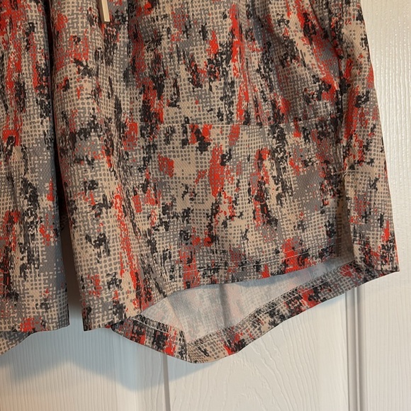 Crane men’s cream and gray 7” inseam athletic shorts size large - Picture 4 of 8